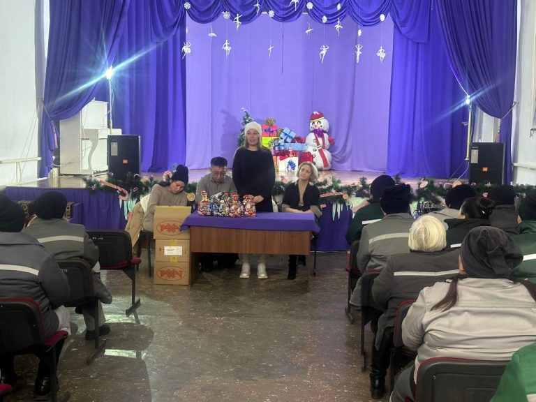 Осужденные женщины встретились с Центром поддержки семьи