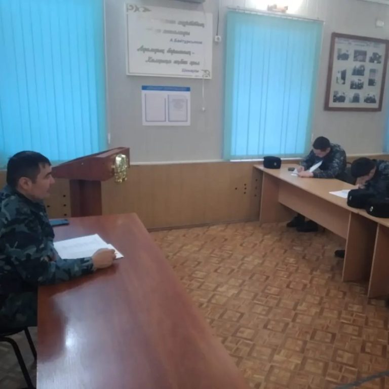 Əскери қызметтік жəне жауынгерлік дайындық сабағы