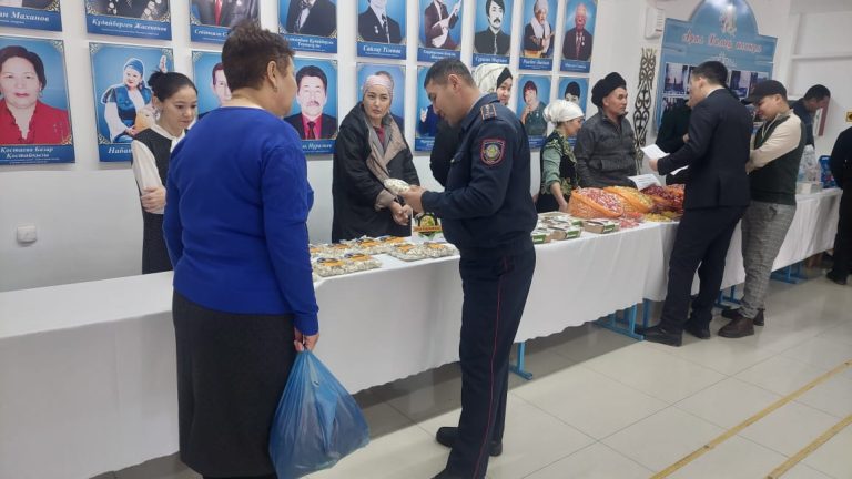 Пробация есебіндегі азаматтар көрмеге қатысты