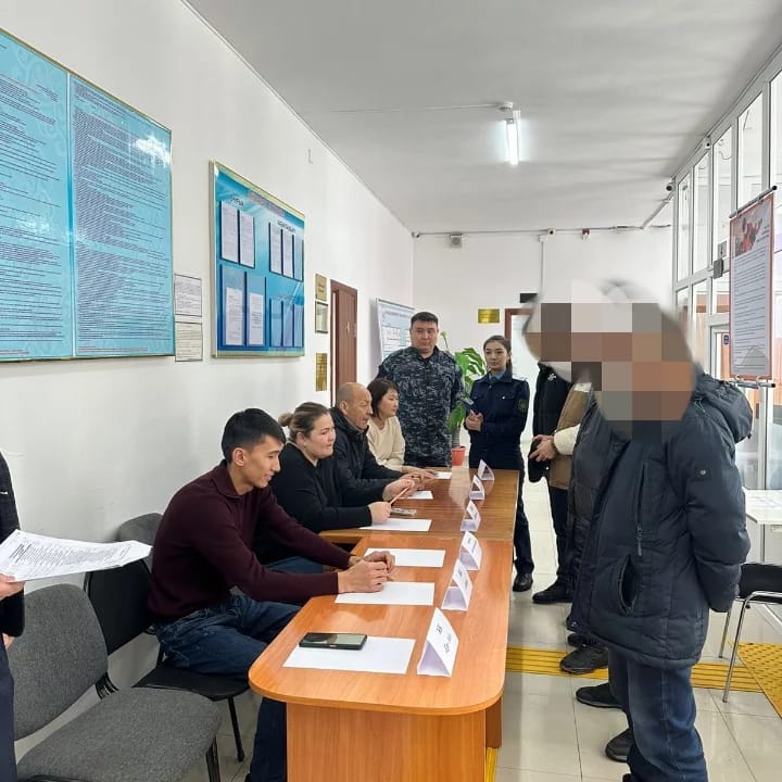 Пробация есебіндегі азаматтар ақылы қоғамдық жұмысқа орналасты