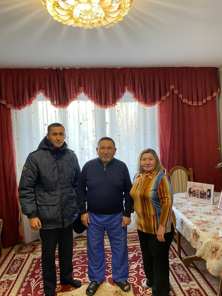 Абай облысында ҚАЖ ардагерлері мерейлі жастарымен құттықталды