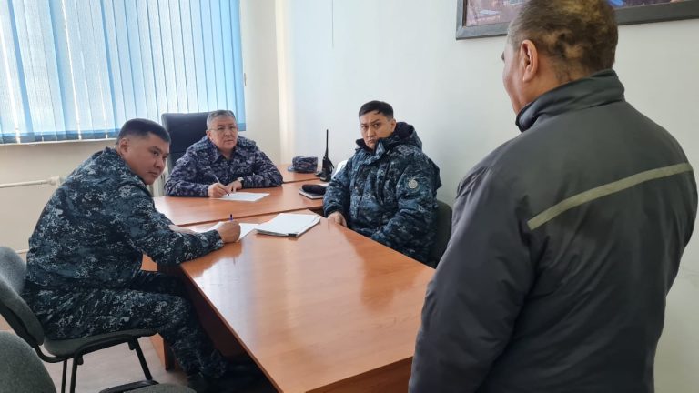 Глава ДУИС принял осужденных в учреждениях