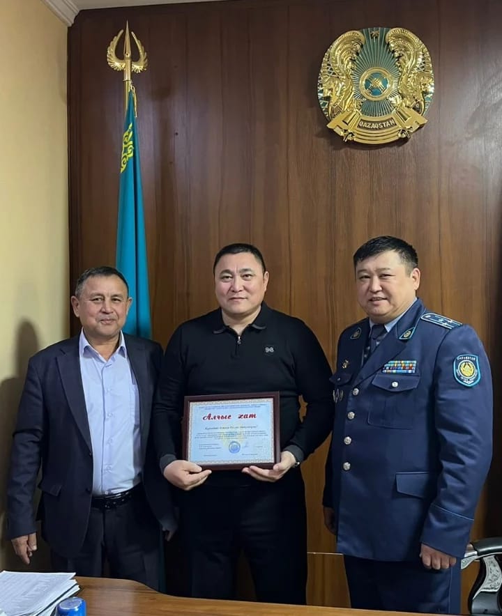 Қызылорда облысы бойынша ҚАЖ департаментінің бастығы ардагерлерді марапаттады