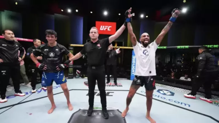 Қазақстандық Азат Мақсұм карьерасында алғаш рет жеңілді