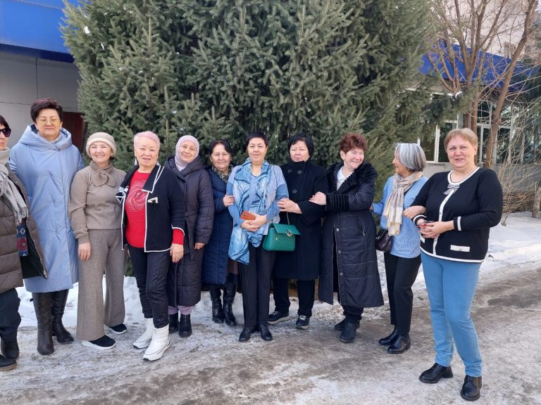 8 наурыз мерекесі қарсаңында желілік полиция саласының ардагерлерін құттықтады