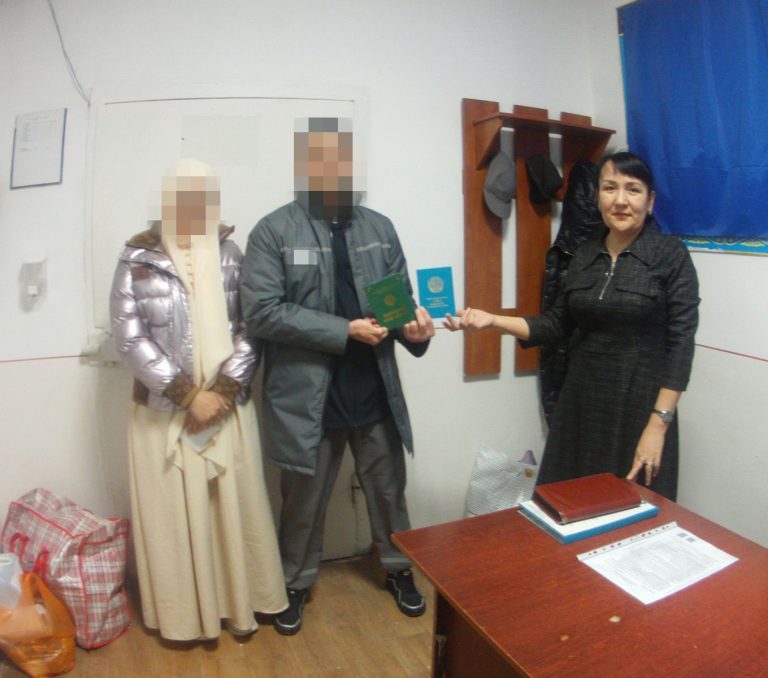 21 жылға сотталған азамат заңды некеге тұрды