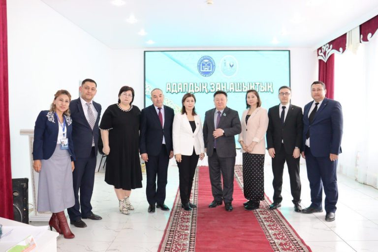 Мектеп директорлары үшін сыбайлас жемқорлыққа қарсы түсіндірме жұмысы жүргізілді