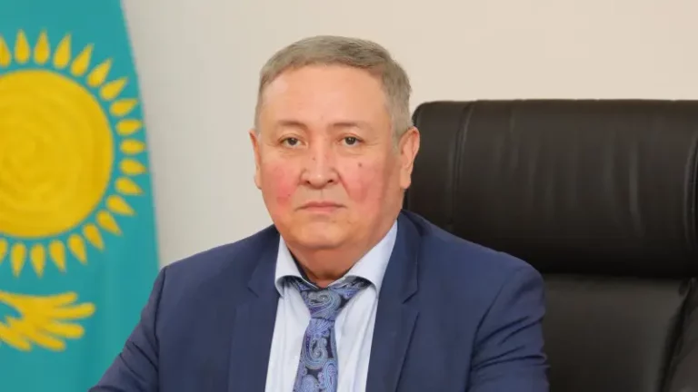 Атырау МӨЗ бұрынғы бас директоры Мұрат Досмұратов үйқамаққа алынды — БАҚ