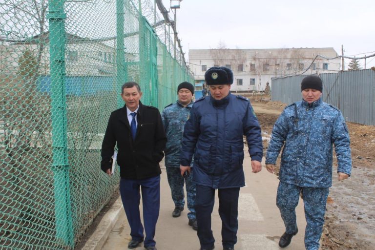 Омбудсмен Акмолинской области посетил территориальные подразделения УИС