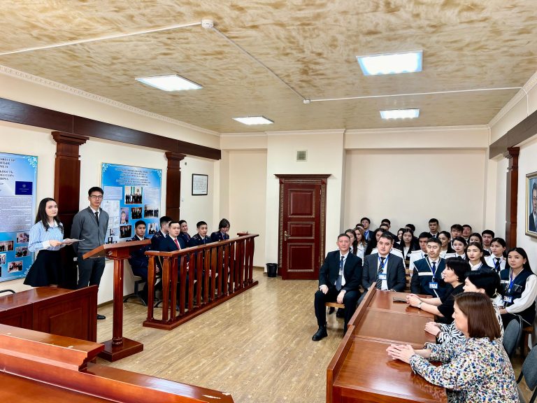 Лекция, посвященная научной деятельности К.Х. Халикова, прошла в «Зале судебных заседаний имени К.Х. Халикова»