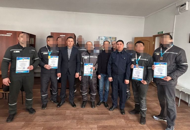 Семей қалалық спорт бөлімі сотталғандар арасында дойбыдан жарыс ұйымдастырды