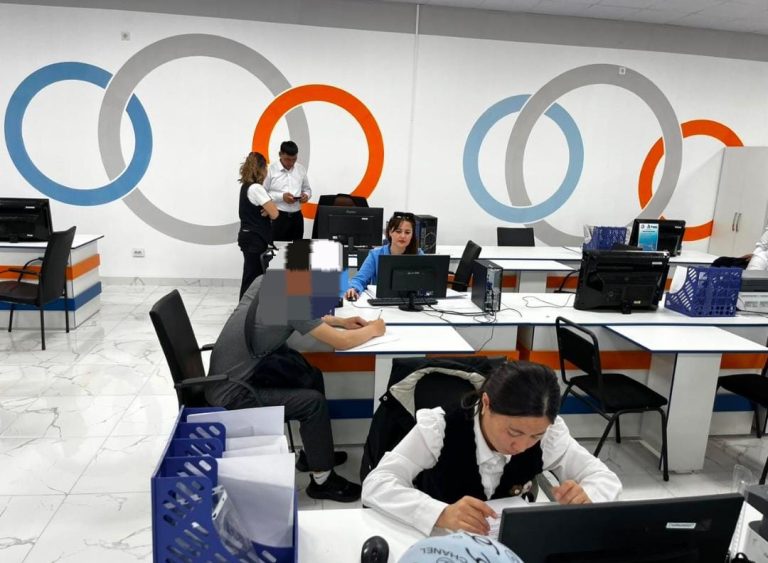 Түркістанда бір күнде 15 сатталған азамат тұрақты жұмысқа жолдама алды