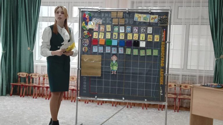 БІРЕГЕЙЛІК ПЕН БІЛІМ ТІЛ МЕРЕЙІН АСЫРАДЫ