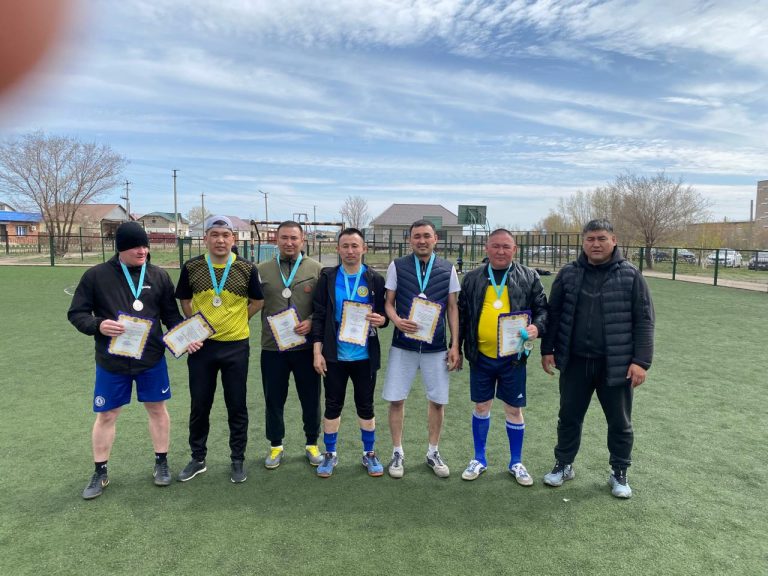 Мемлекеттік органдар арасында шағын футболдан аудандық турнир өтті