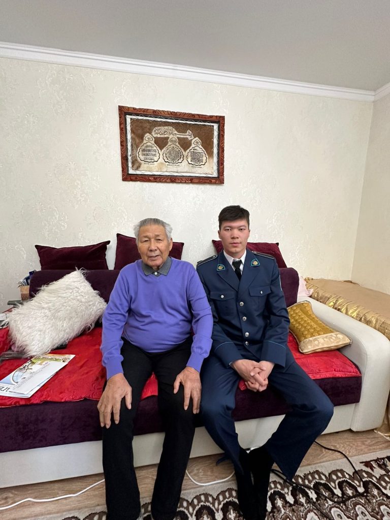 Тәлімгермен кездесу