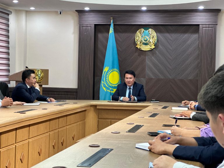 Әдеп норамаларын түсіндіру бойынша семинар-кеңес өтті