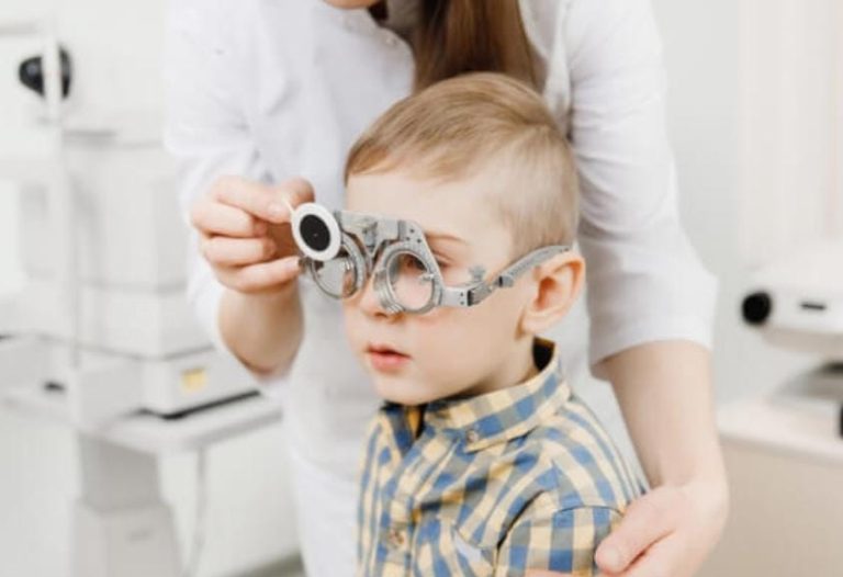 Как сохранить детское зрение
