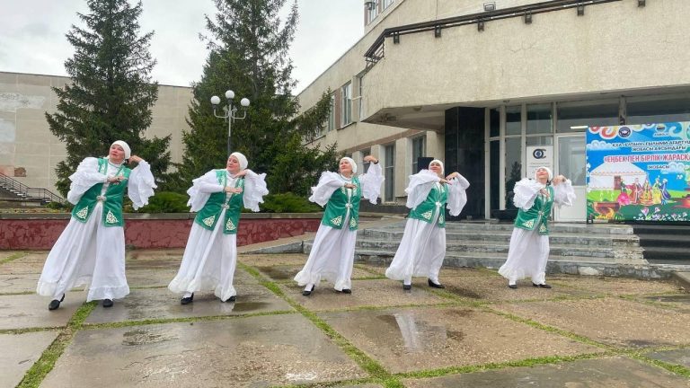 ЕҢБЕК ПЕН БІРЛІК ЖАРАСҚАН