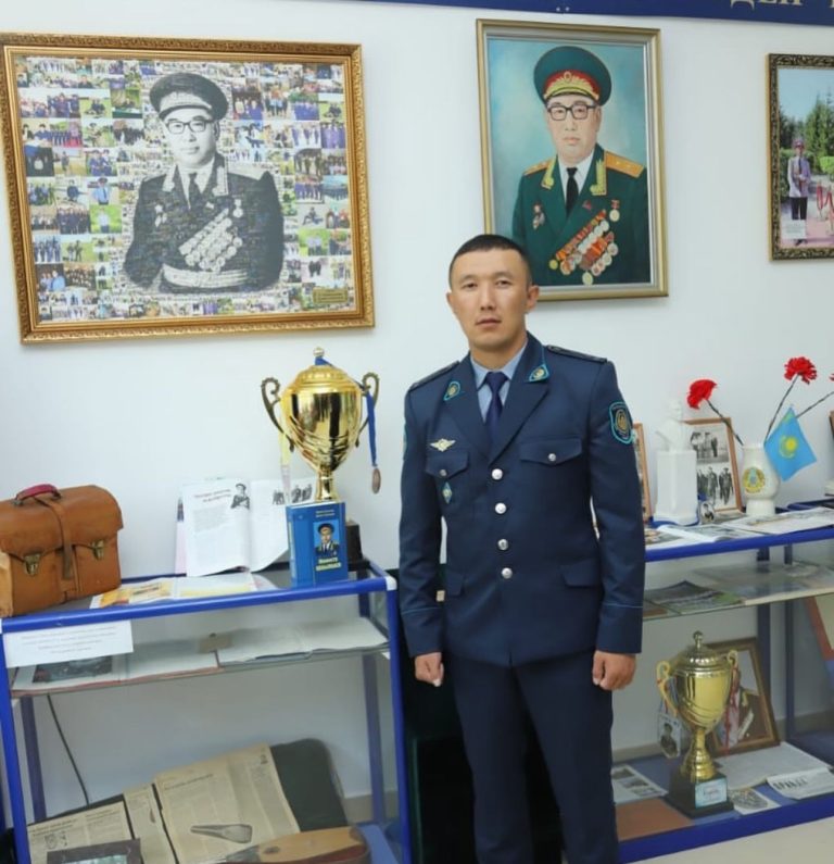 14 маусым жасақ бастықтарының күні