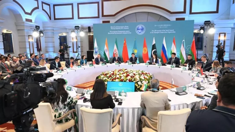 НА ПОВЕСТКЕ – ЗЕЛЕНАЯ ЭКОНОМИКА