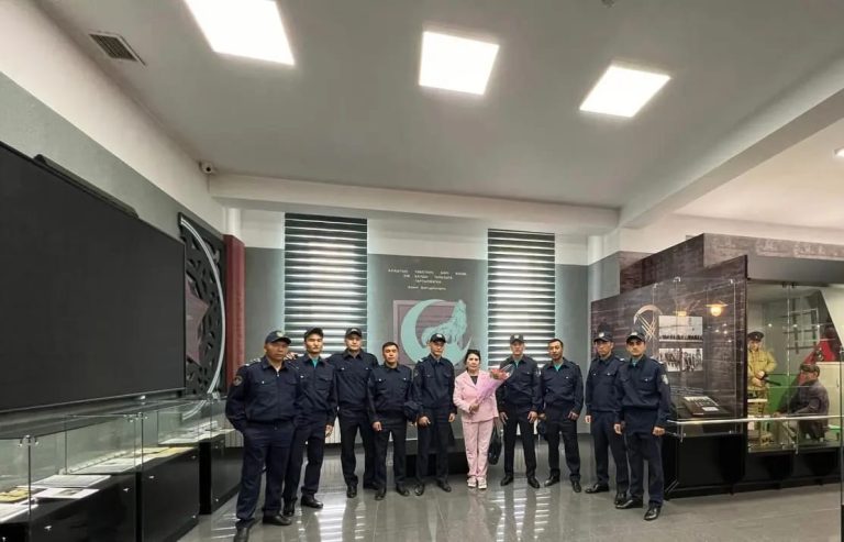 Сотрудники УИС Алматинской области почтили память жертв репрессий