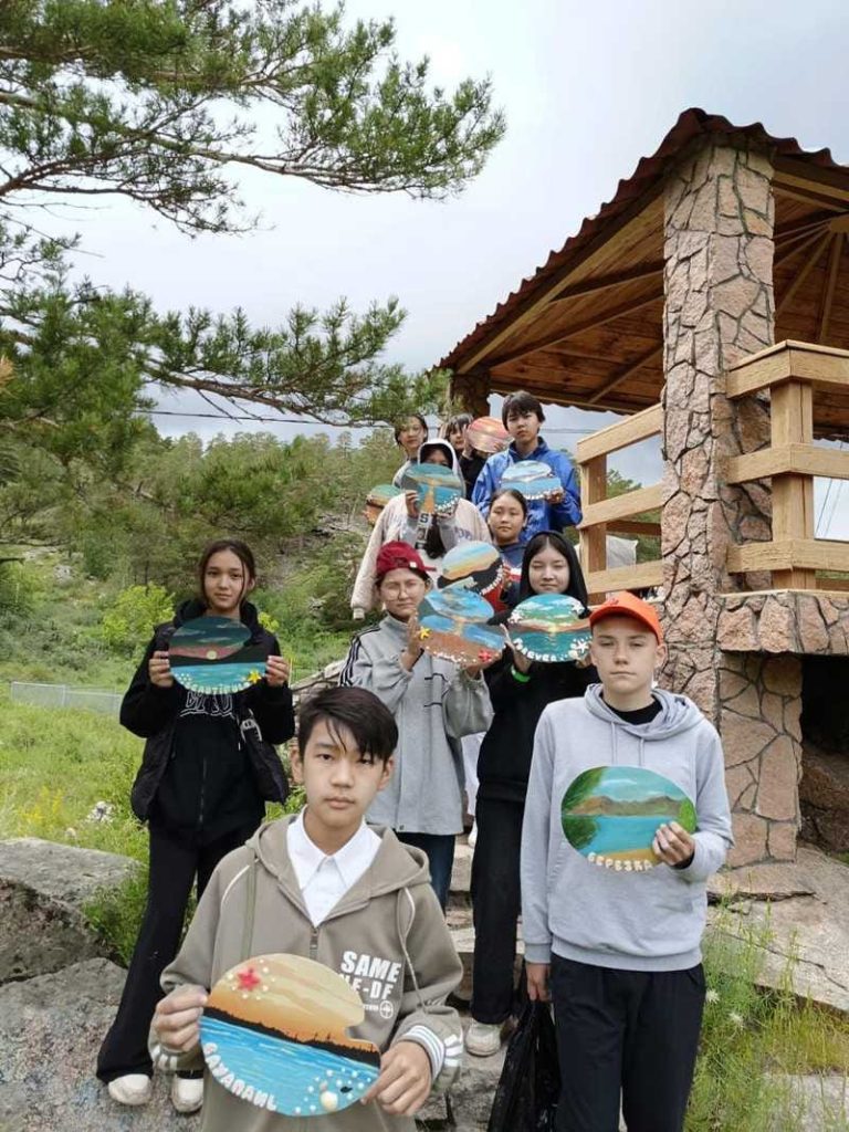 ПЛЕНЭР ДЛЯ ЮНЫХ ХУДОЖНИКОВ