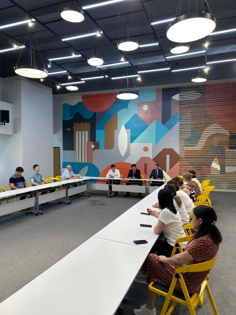 Мемлекеттік қызметшінің құқықтық сауаттылығы