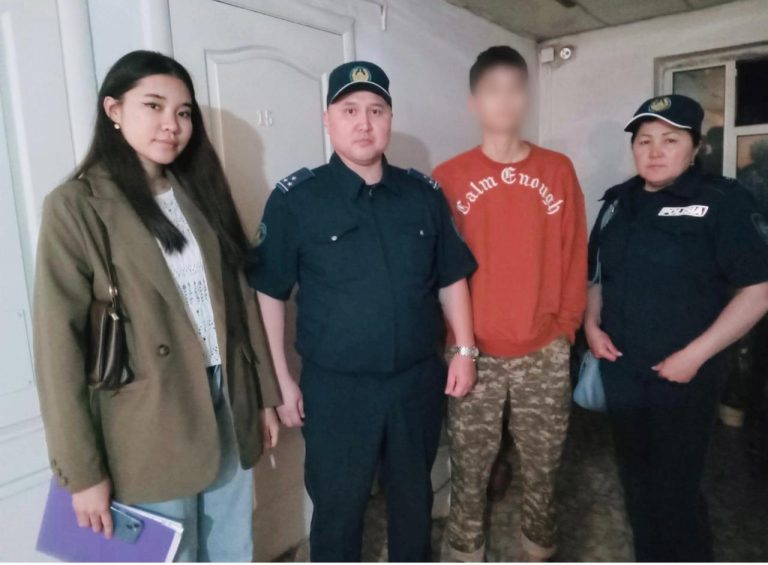 Были проверены по месту жительства несовершеннолетние осужденные состоящими на учете службы пробации