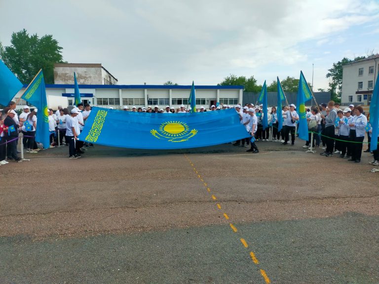 Бұланды ауданында үш мыңнан астам адам «Таза Қазақстан» экологиялық акциясына қатысуда