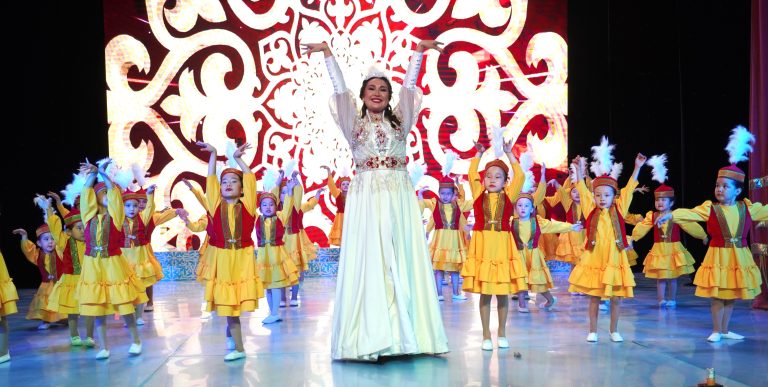 ГРАЦИЯ И ПЛАСТИКА ЮНЫХ ТАНЦОРОВ