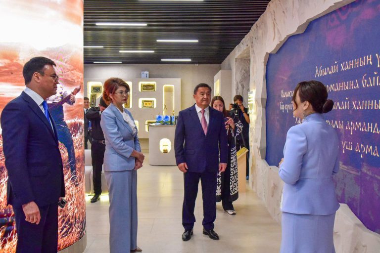 Важный шаг в развитии культурного наследия Казахстана: в национальном парке «Бурабай» открыли Мультимедийный интерактивный комплекс