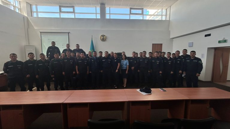 Өрт сөндіру бөлімінің аумағындағы кездесу