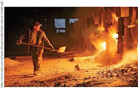 Мемлекет басшысы металлургтерді марапаттау туралы Жарлыққа қол қойды