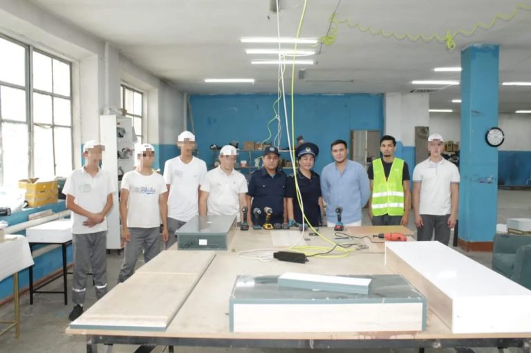 Алматы колониясында жиһаз жасау цехы ашылды