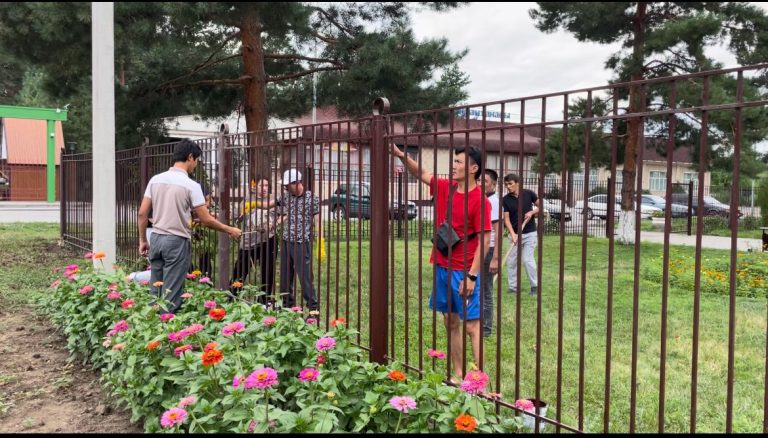 Члены общественного советов области Жетісу приняли активное участие в акции «Таза Қазақстан»