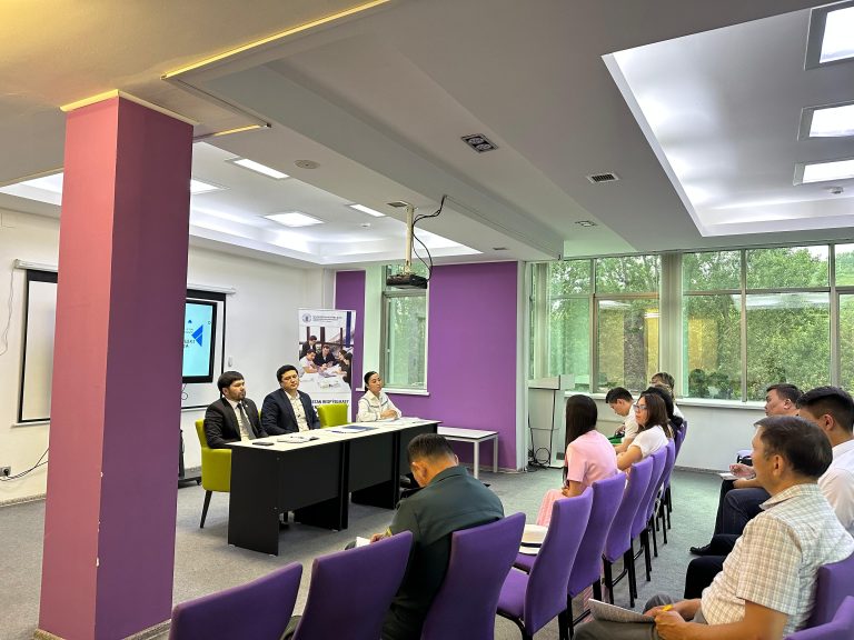 В рамках проекта «Школа услугодателя»проведен семинар «Разъяснение по проведению внутреннего контроля качества оказания услуг»