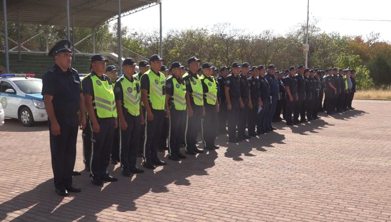 Полиция бір тәулікте 500-ге тарта құқық бұзушылықты анықтап, 32 көлікті айыптұраққа қойды