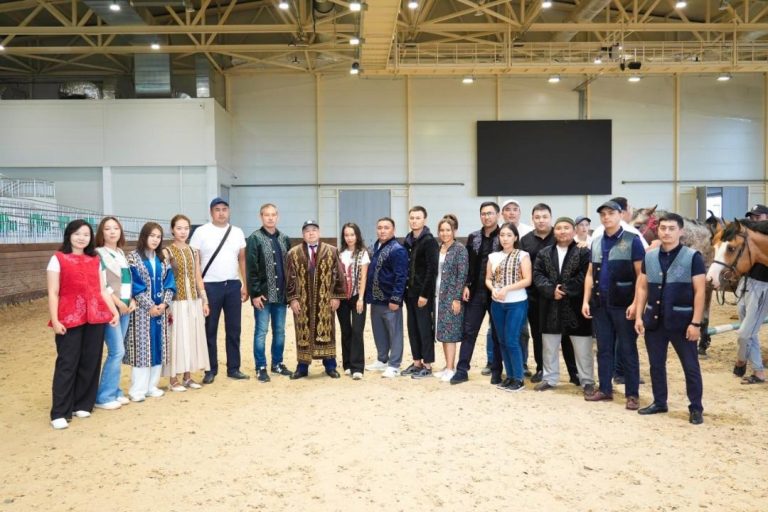 5-ші Дүниежүзілік көшпенділер ойындары: Елордада «Атқа міну дәстүрі» республикалық челленджі өтті
