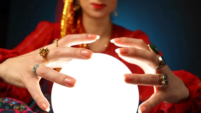 Бақсы мен көріпкел қызметіне жүгінгендер жазалануы мүмкін