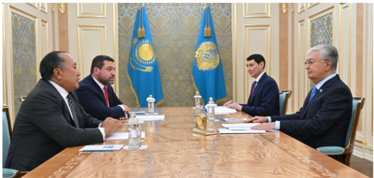 Қасым-Жомарт Тоқаев Kaspi.kz компаниясының негізін қалаушылар Вячеслав Ким мен Михаил Ломтадзені қабылдады