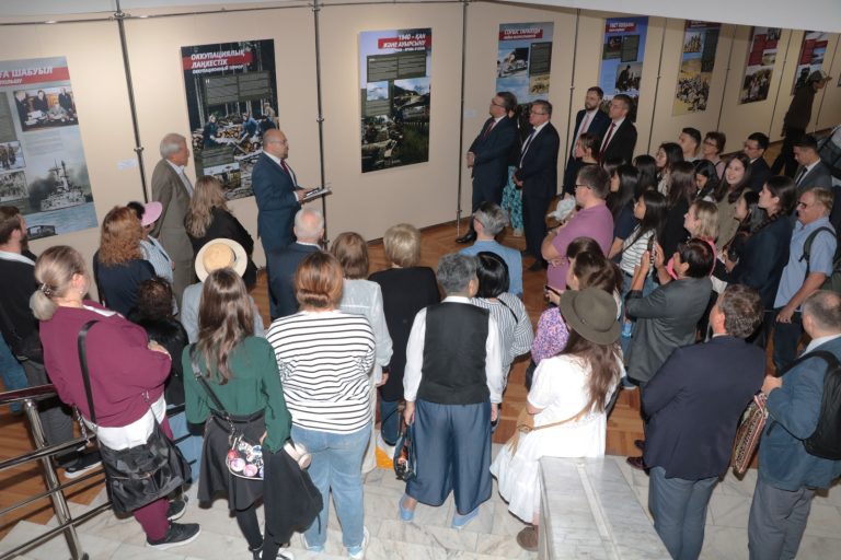 «Үміт жолдары. Еркіндік Одиссеясы» көрмесі өтті