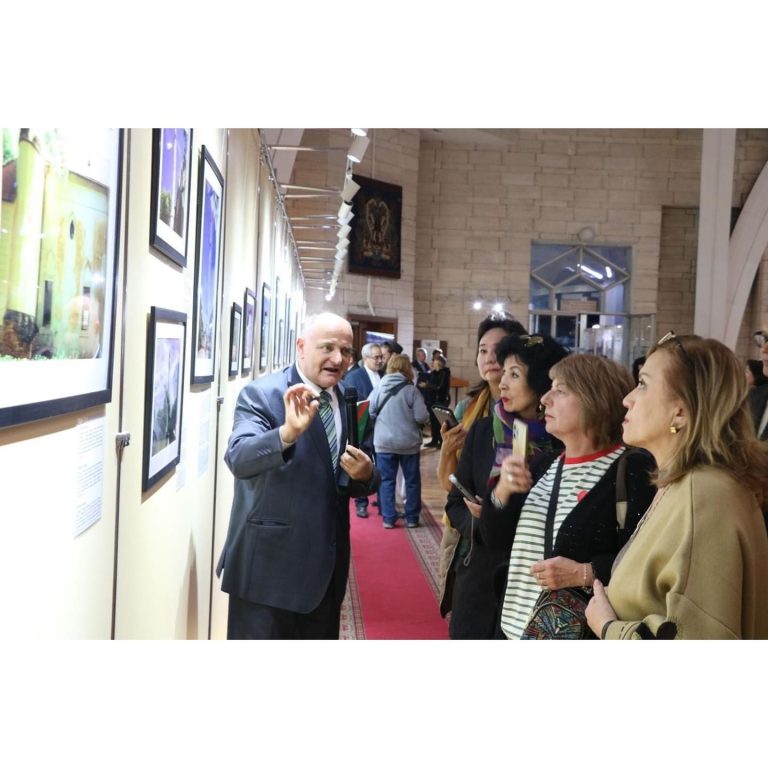 «Мажарстан исламдық сәулет өнерінің мұрасы» фотокөрмесі ашылды