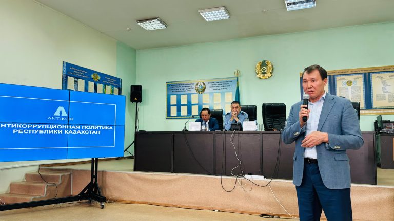 Алматы қаласы ҚАЖД жеке құрамы жемқорлыққа қарсы кездесу өткізді