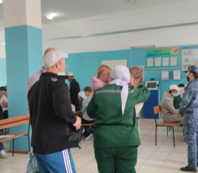 Абай облысының әйелдер колониясына бір күнде сотталғандардың 140 туысы барды