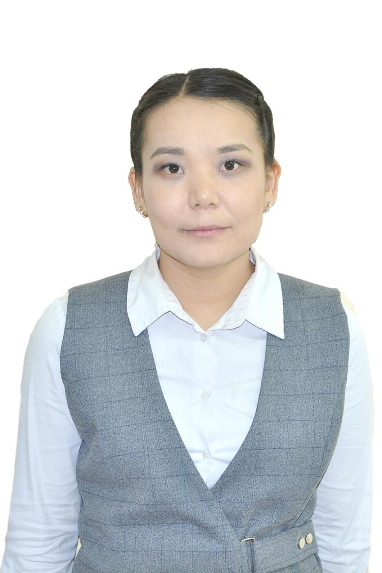 Гүлнұр Рашева, философия (PhD) докторы, әл-Фараби атындағы Қазақ Ұлттық Университеті заң факультеті кеден, қаржы және экологиялық құқық кафедрасы меңгерушісінің ғылыми-инновациялық қызмет және халықаралық байланыстар жөніндегі орынбасары: Ұлттық ғылым академиясына жаңа статус бергені ғылым саласының дамуына жаңа серпін бермек