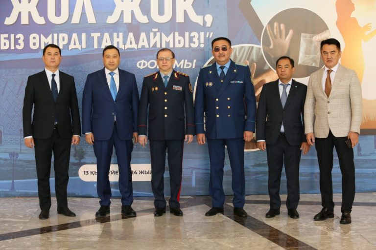 Түркістанда нашақорлыққа қарсы форумына 1000-нан астам адам қатысты