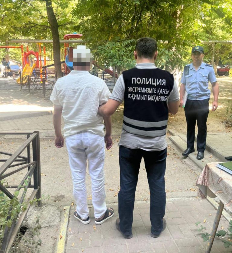 Түркістан облысында полиция заңсыз көші-қон арналарын анықтап, іздеуде жүрген 9 шетелдікті ұстады