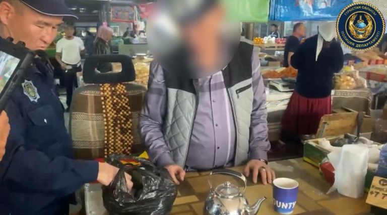 Гаражда заңсыз сақталған 45 келіден астам насыбайды полиция анықтады