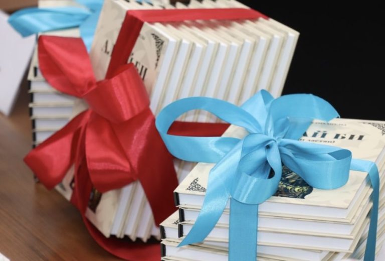 «Алтай би қайта тірілді». Дүкен Мәсімханұлының батырға арналған дастанының тұсауы кесілді