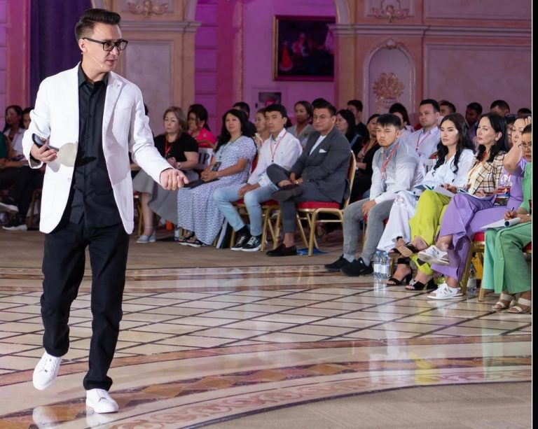 Аманжол Рысмендиев — эксперт по руководству и стратегическому развитию бизнеса в Казахстане